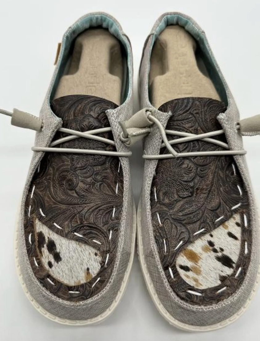Custom Cowhide Dude Shoes: Leather & Fur, Hand Customized